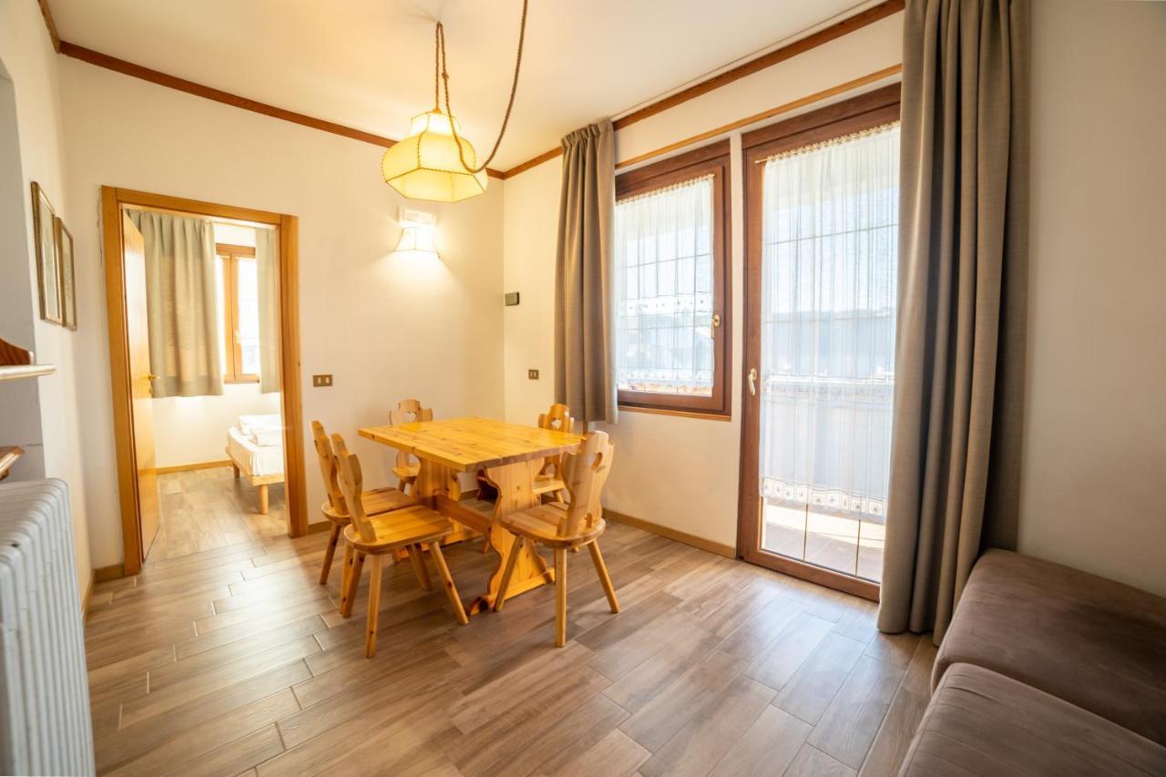 Two-Bedroom Apartment,1204824871:JPEG